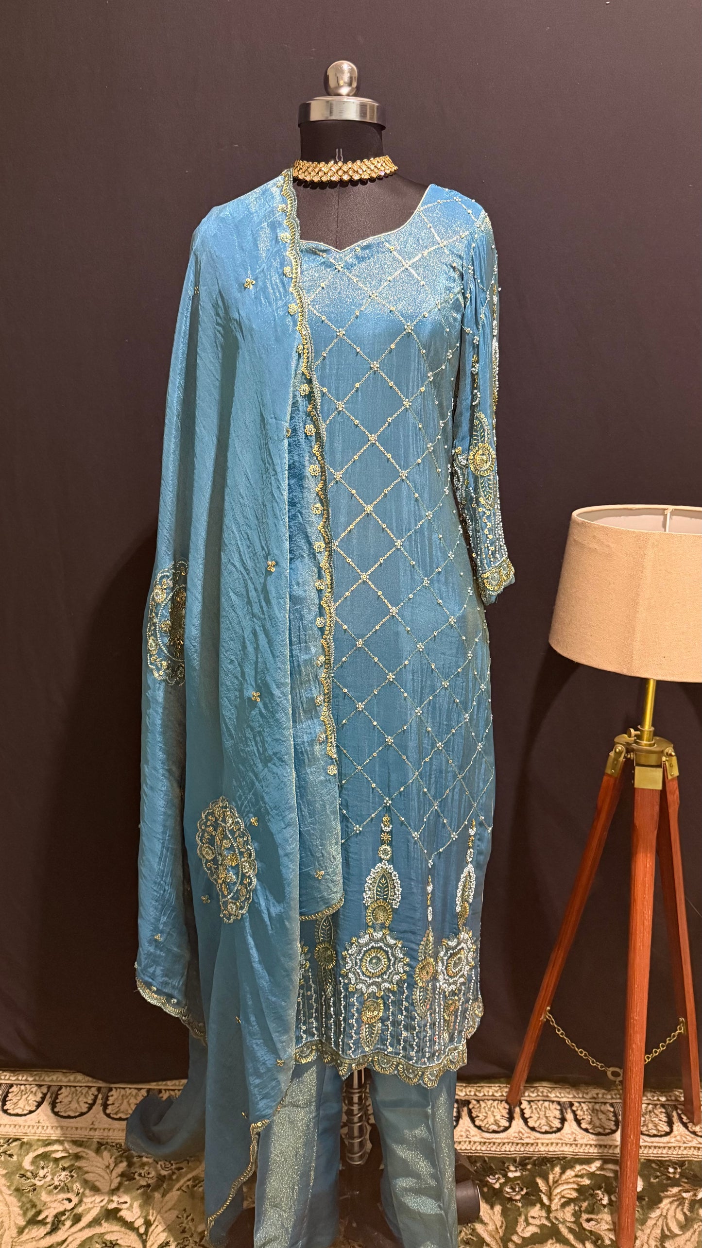 Neel Aabroo - Grace of Blue